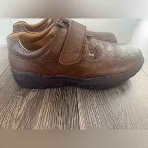 Dr Comfort William diabetic shoes size 13